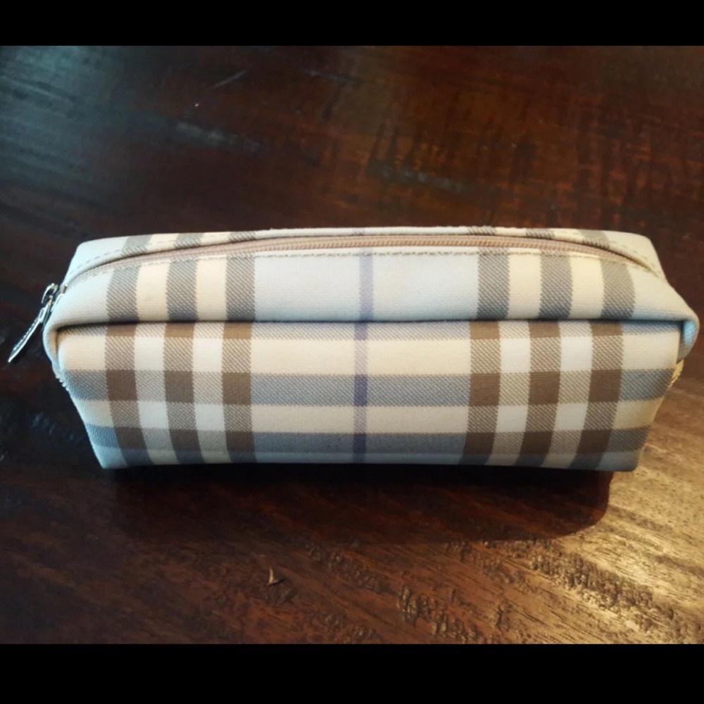 Authentic Burberry pencil/cosmetic case